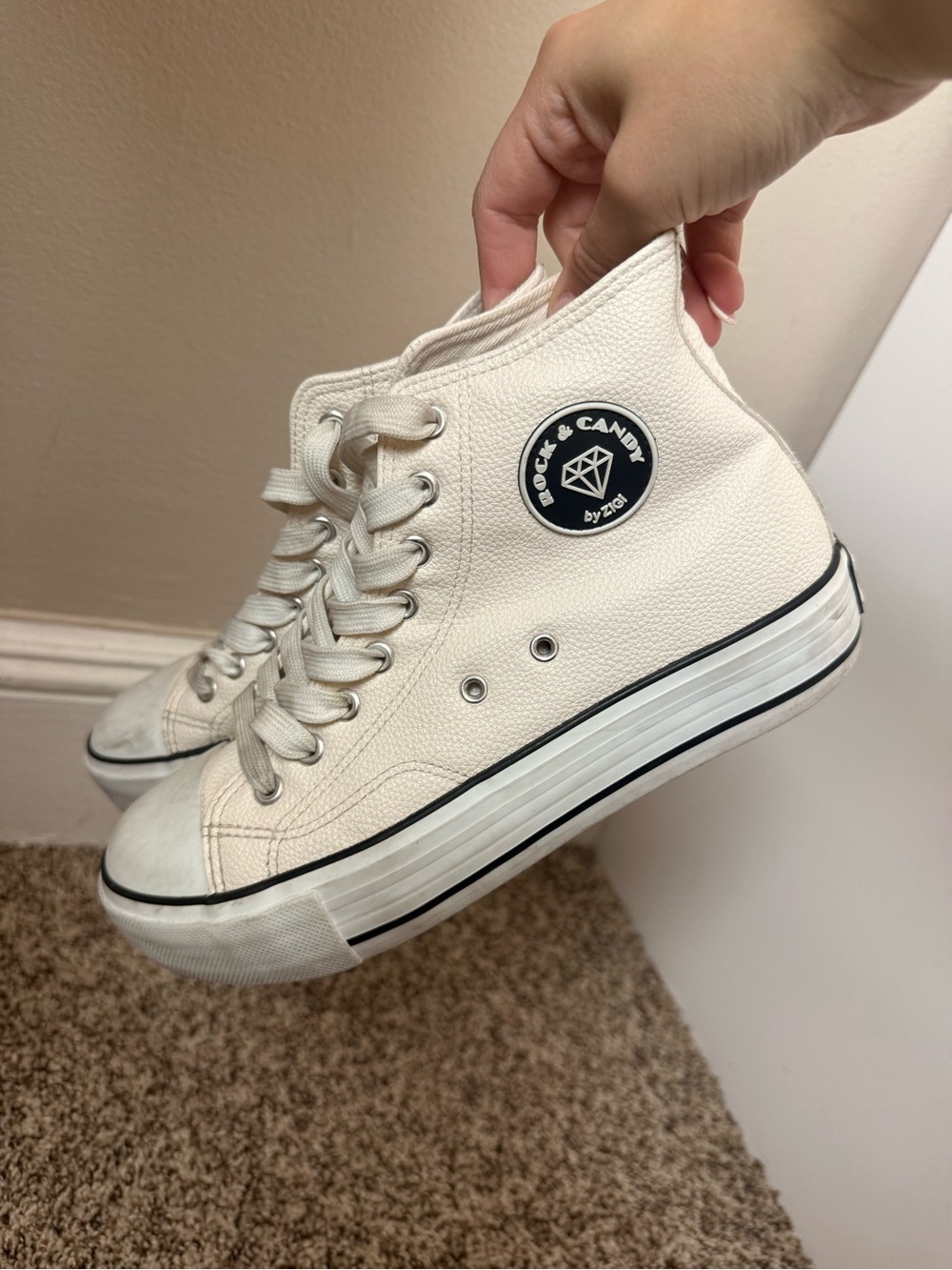 Rock & Candy by Zigi White High-Top Platform Sneakers Size 8